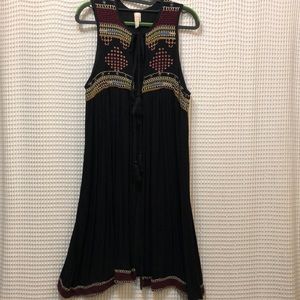 RAGA Embroidered Vest